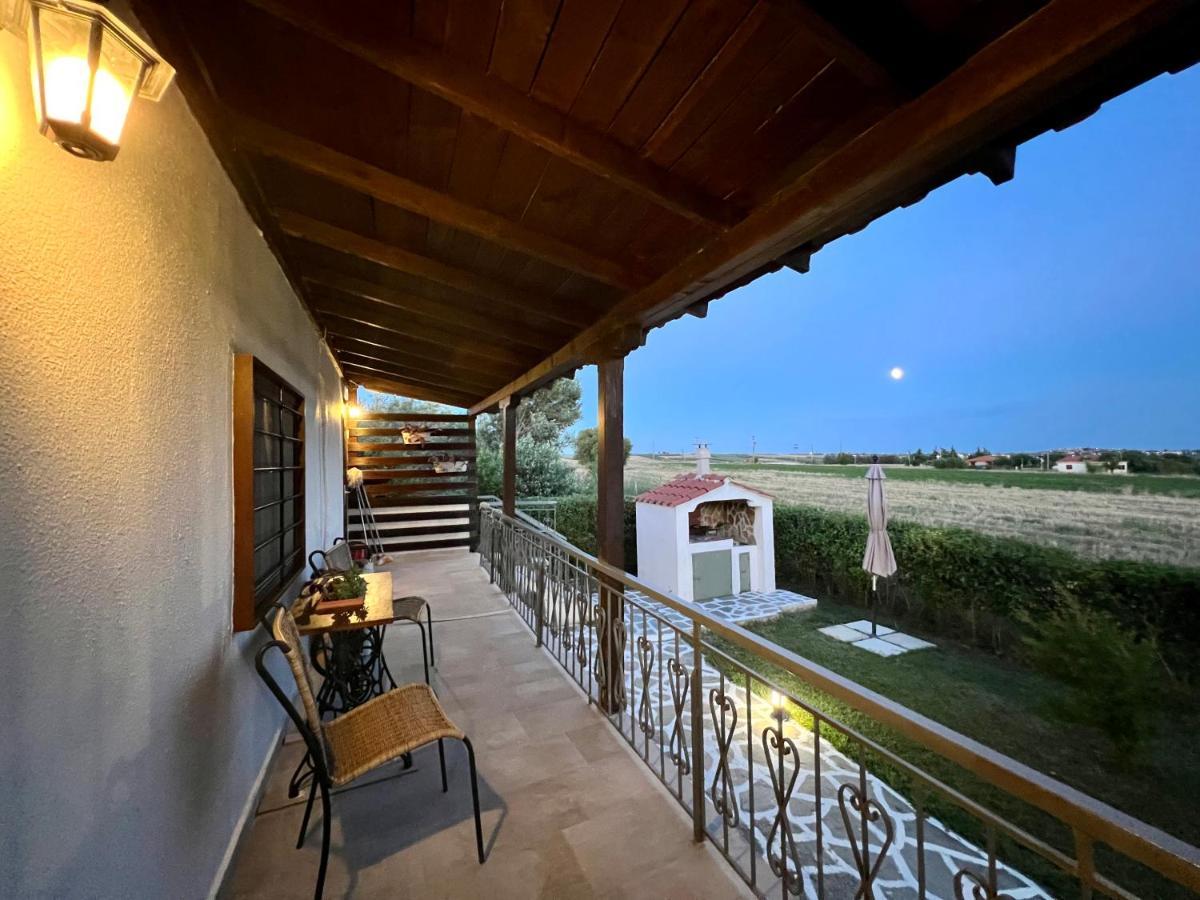 Anastasias Cottage Неа-Ираклия Экстерьер фото